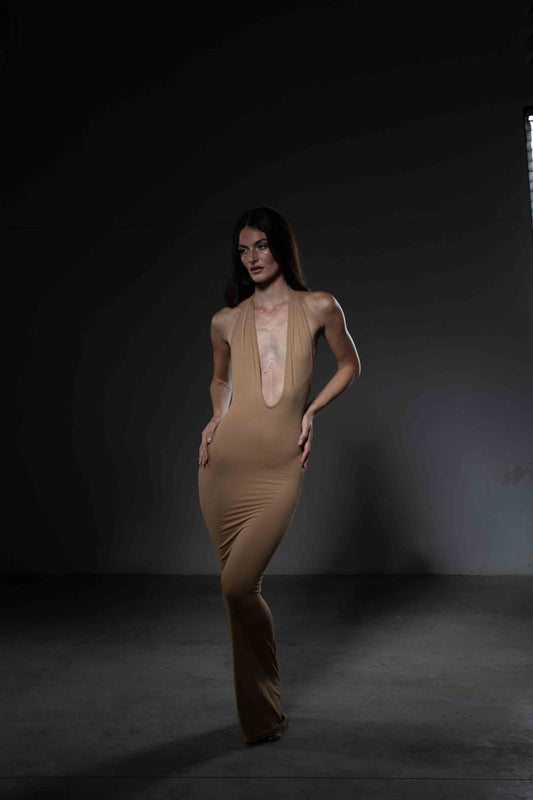 VESTITO UNDRESSED NUDE