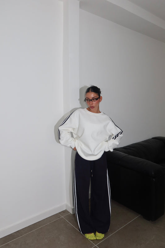 MIA White Cordset