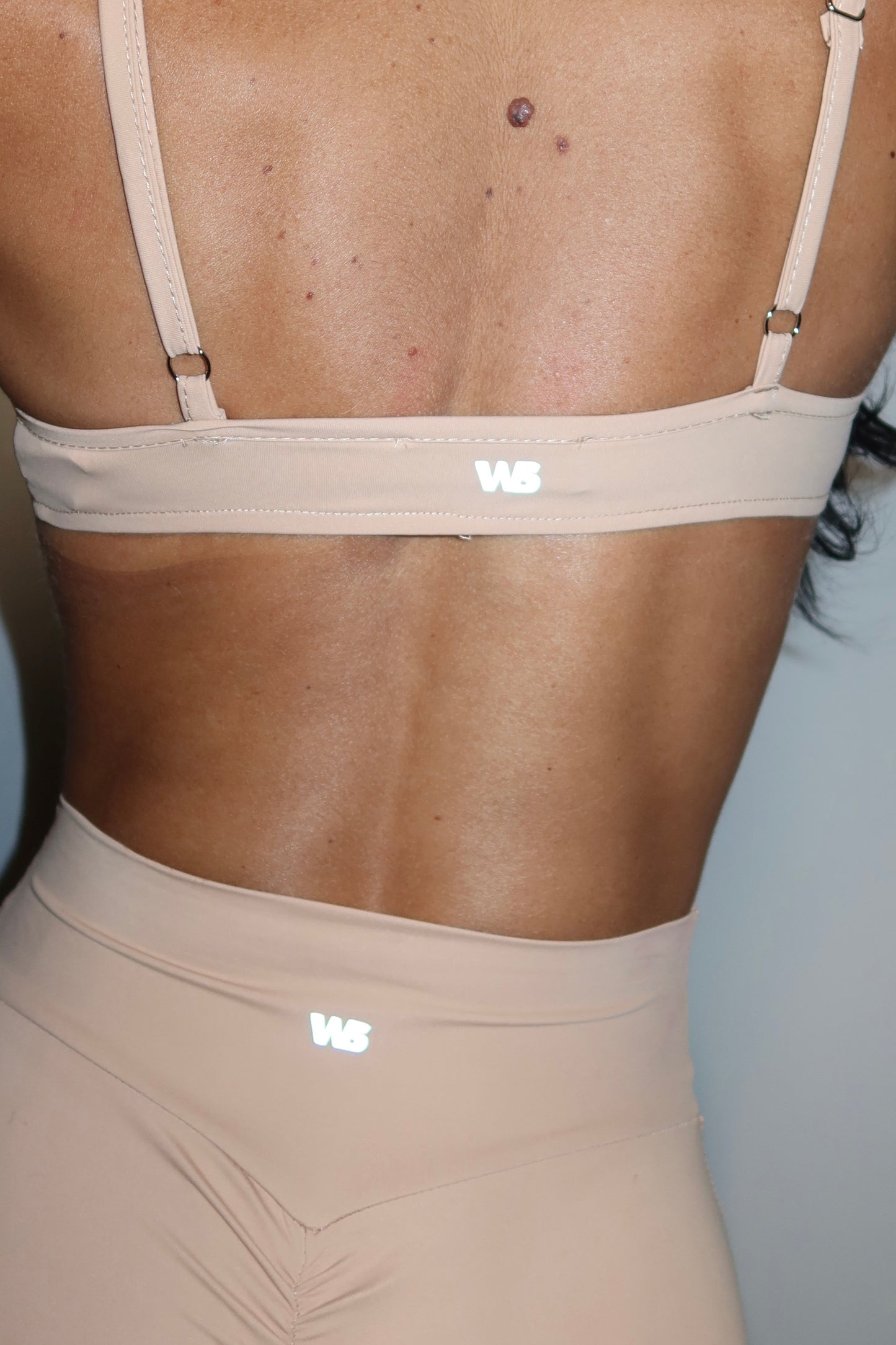 TOP UNCOVERED NUDE