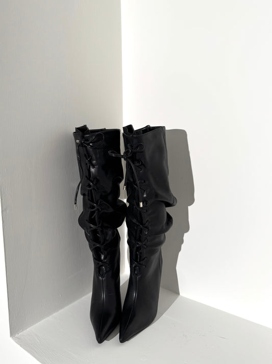 STRONG BOOT