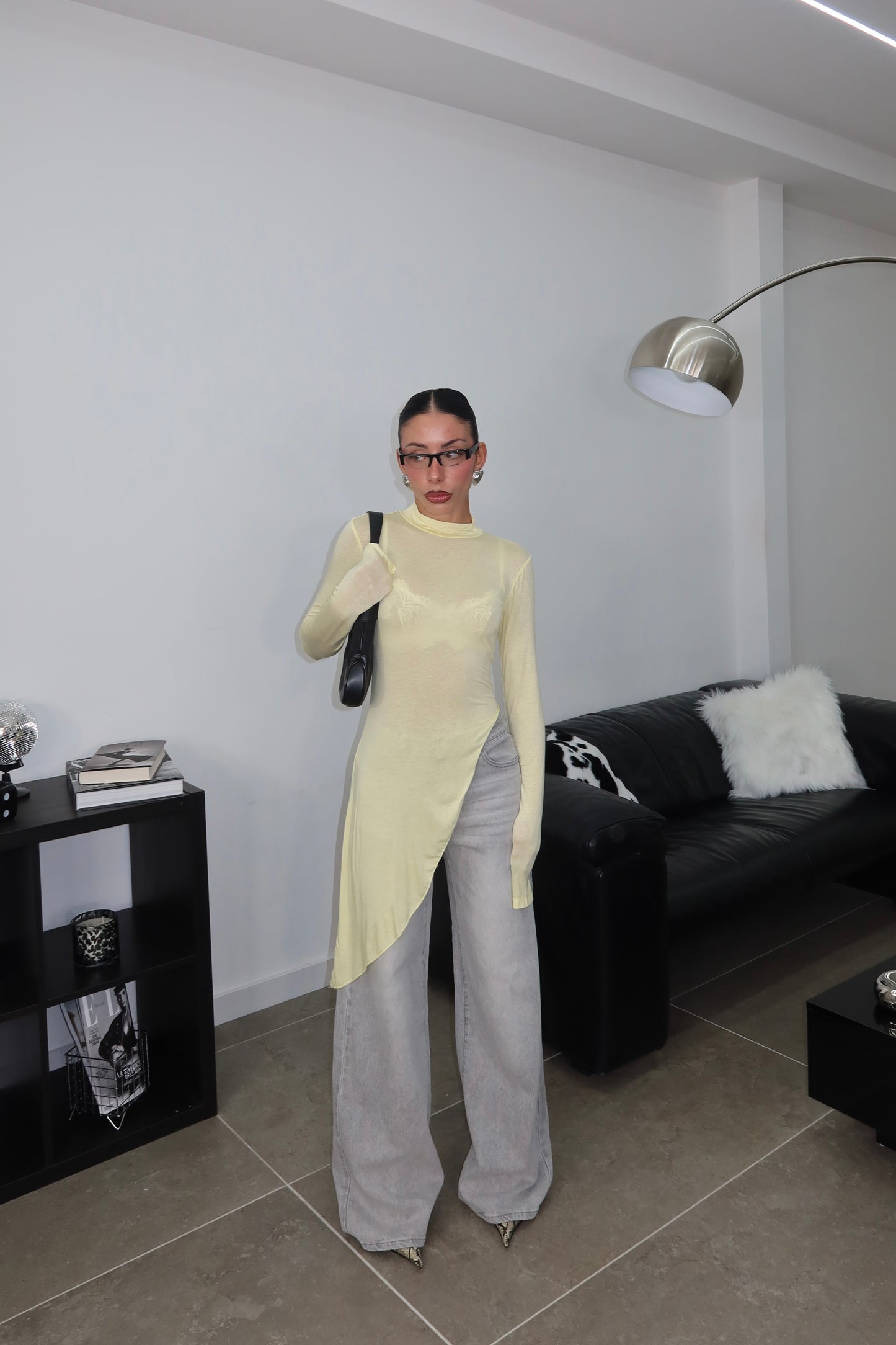 Maglia ASIMMETRICA VELATA gialla