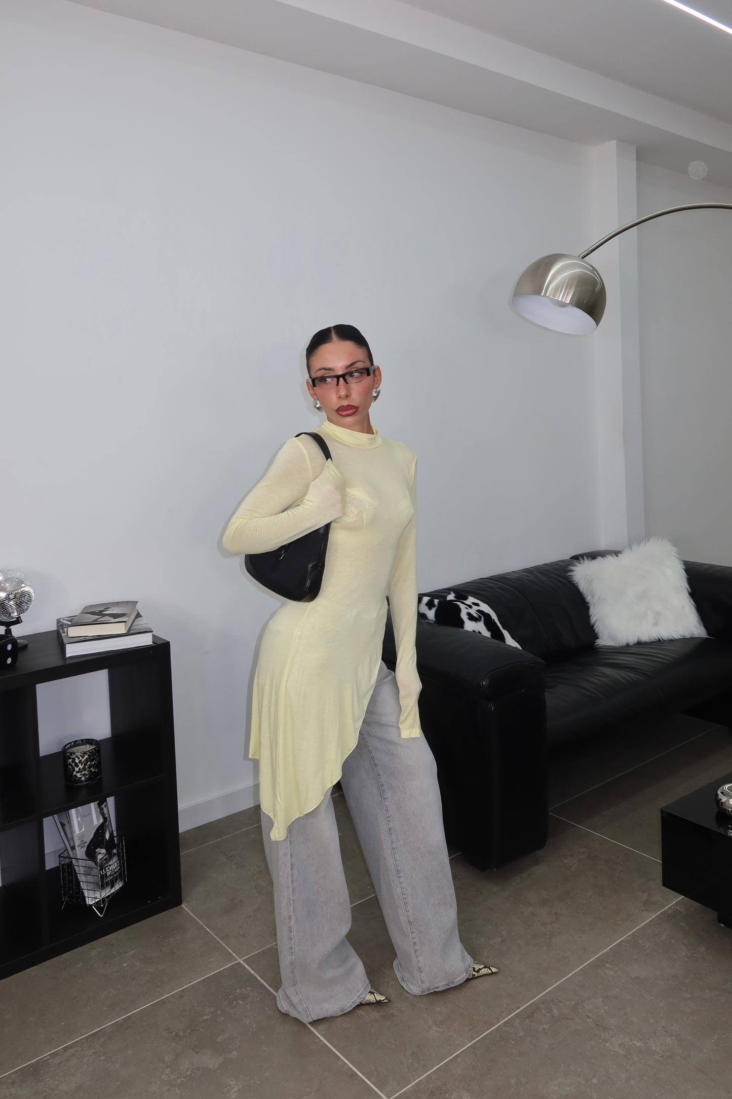 Maglia ASIMMETRICA VELATA gialla