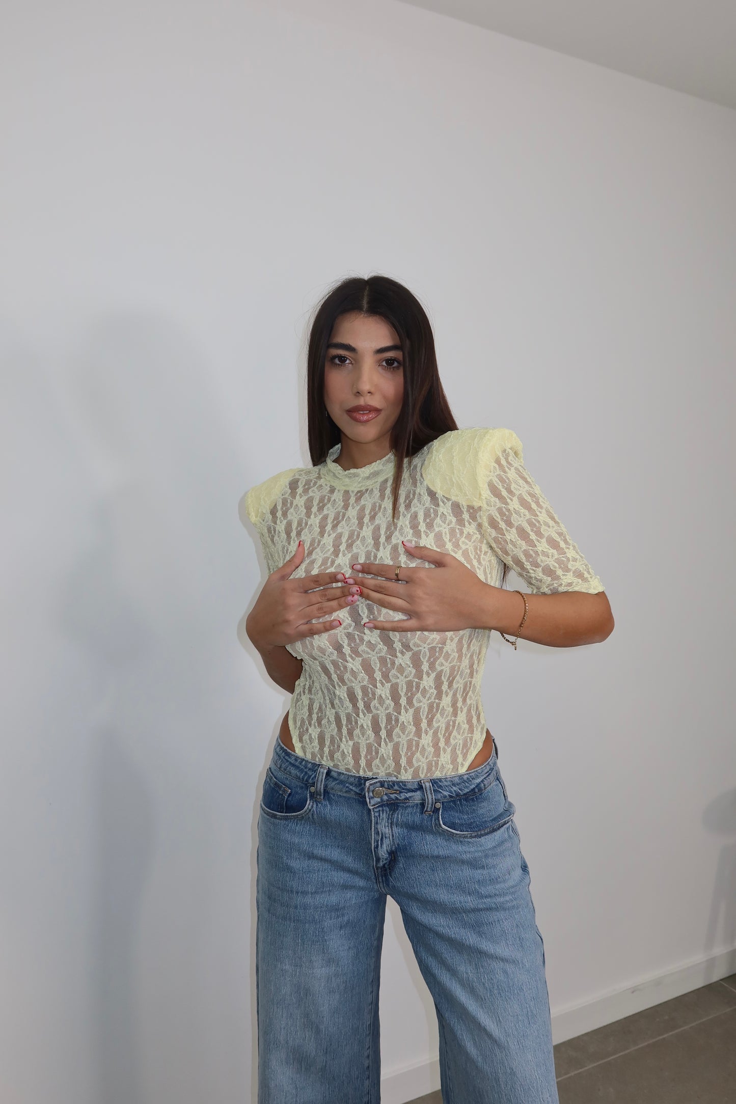 Body TOTALMENTE IN PIZZO giallo