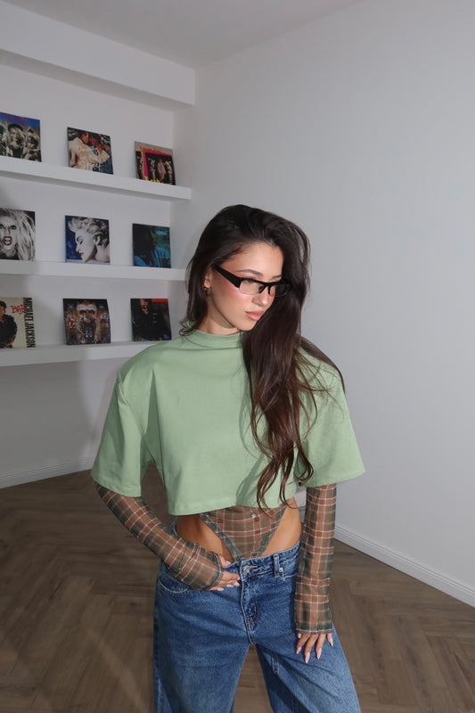 EASY PARK green checkered sweater