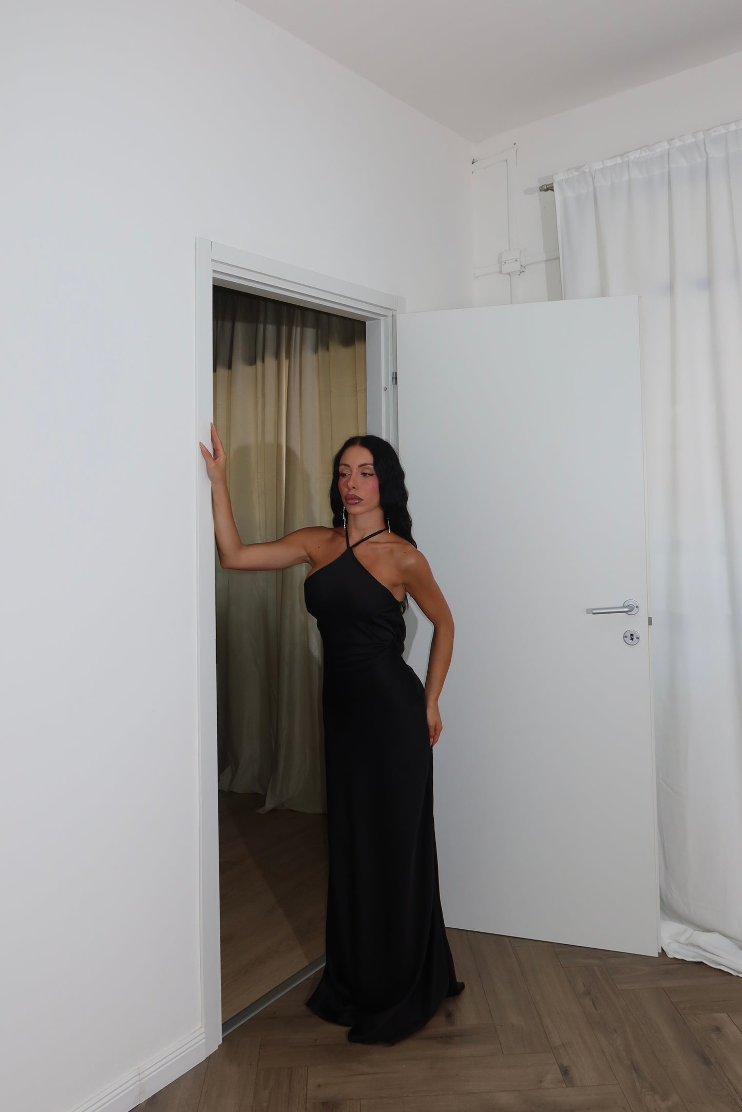 LongDress DIVINITÀ RASO nero
