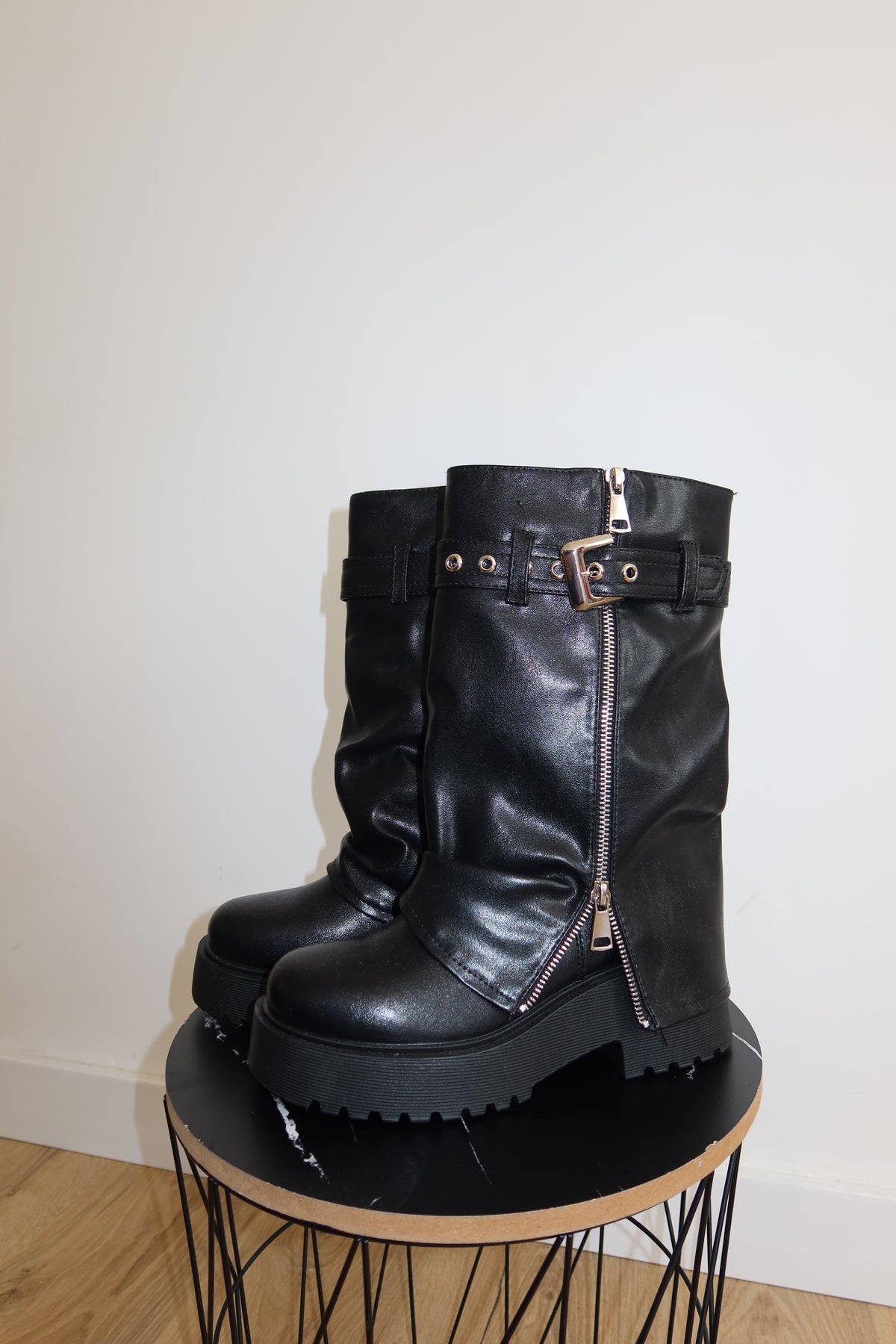 Boots ROCK 'N ROLL
