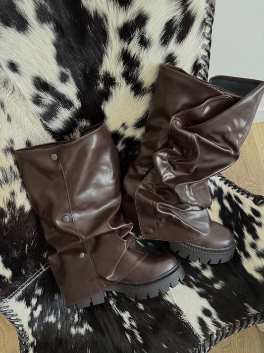 BOOTS DARK CHOCO
