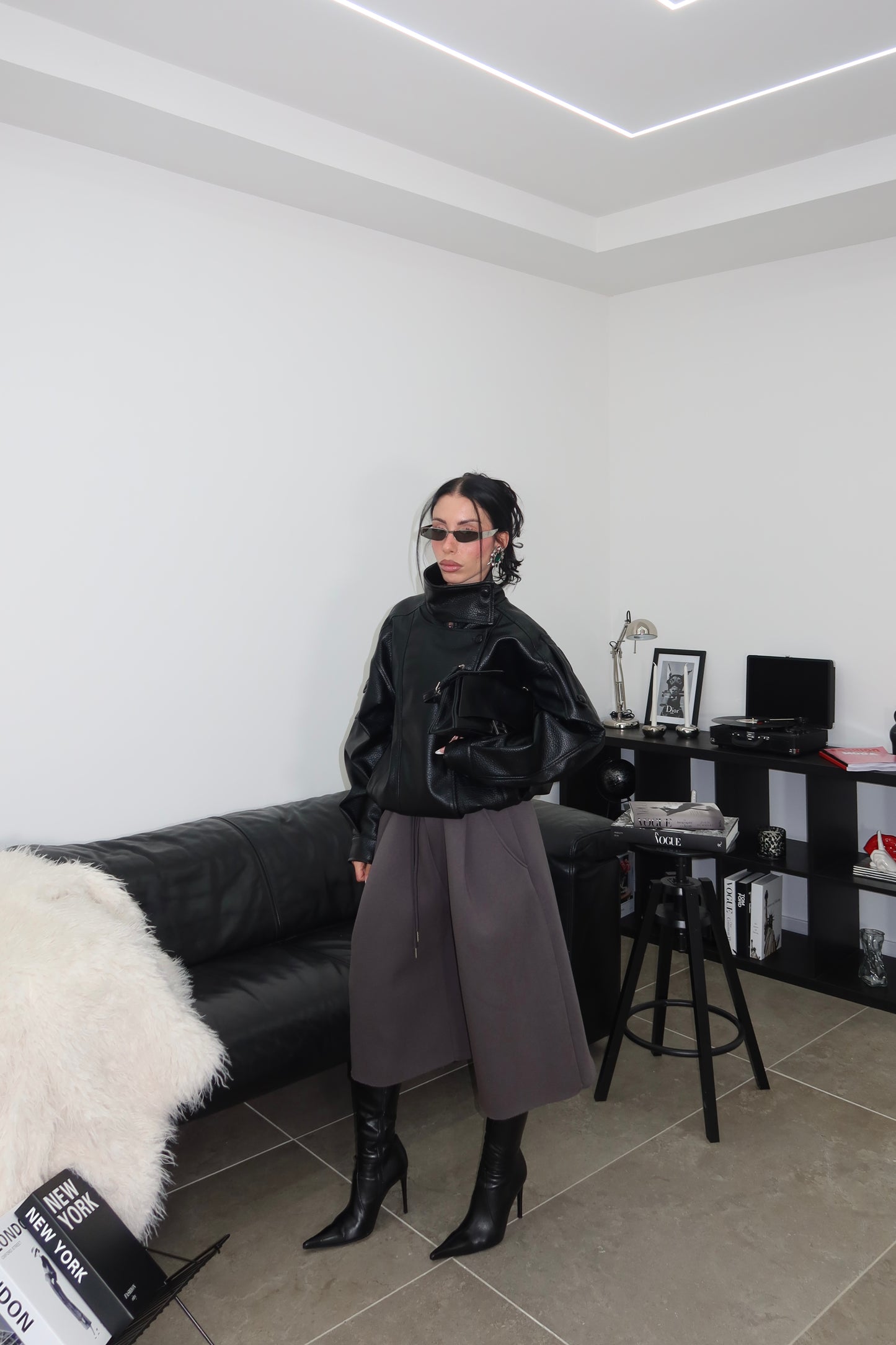 Bermuda LIZZIE dark grey