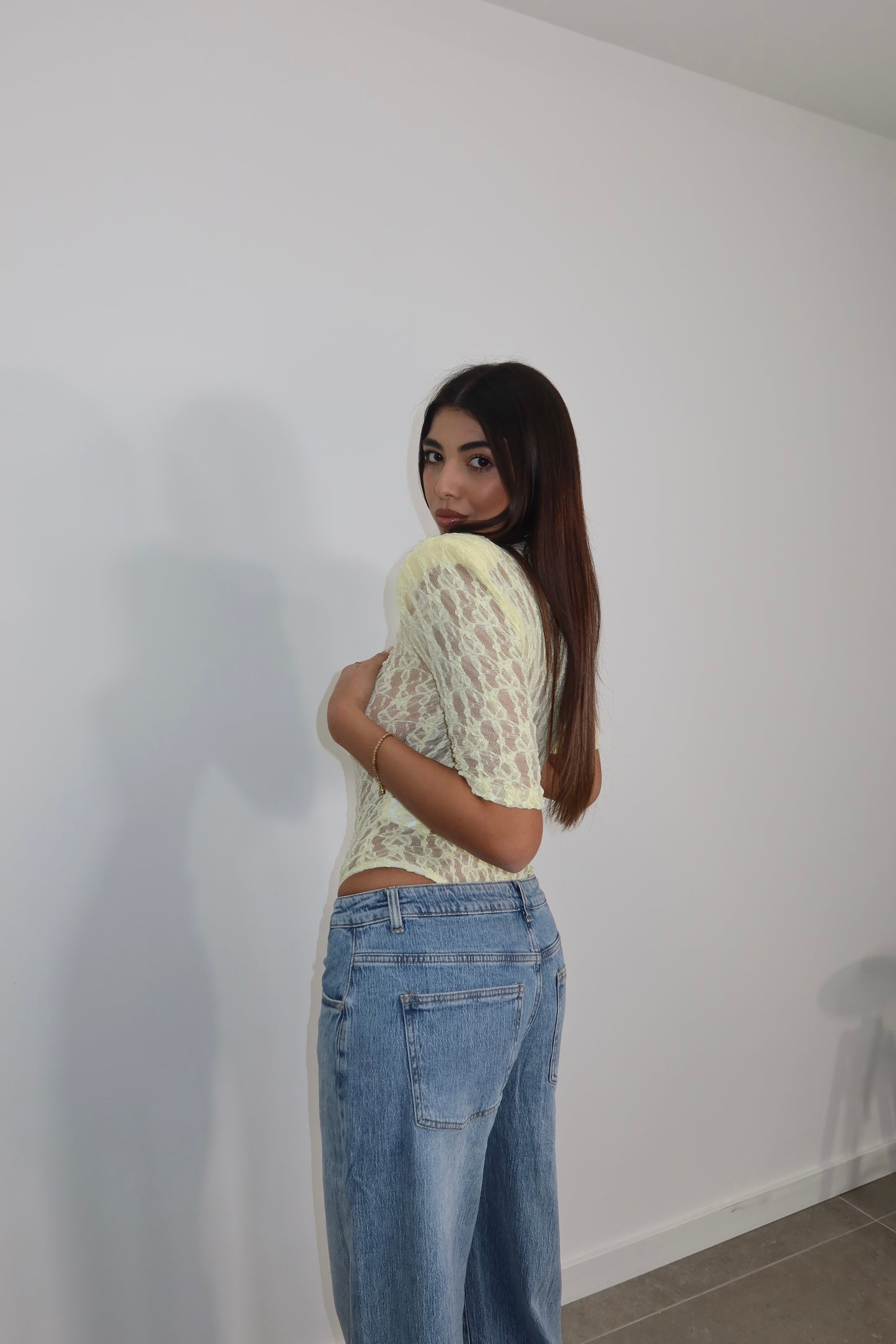 Body TOTALMENTE IN PIZZO giallo