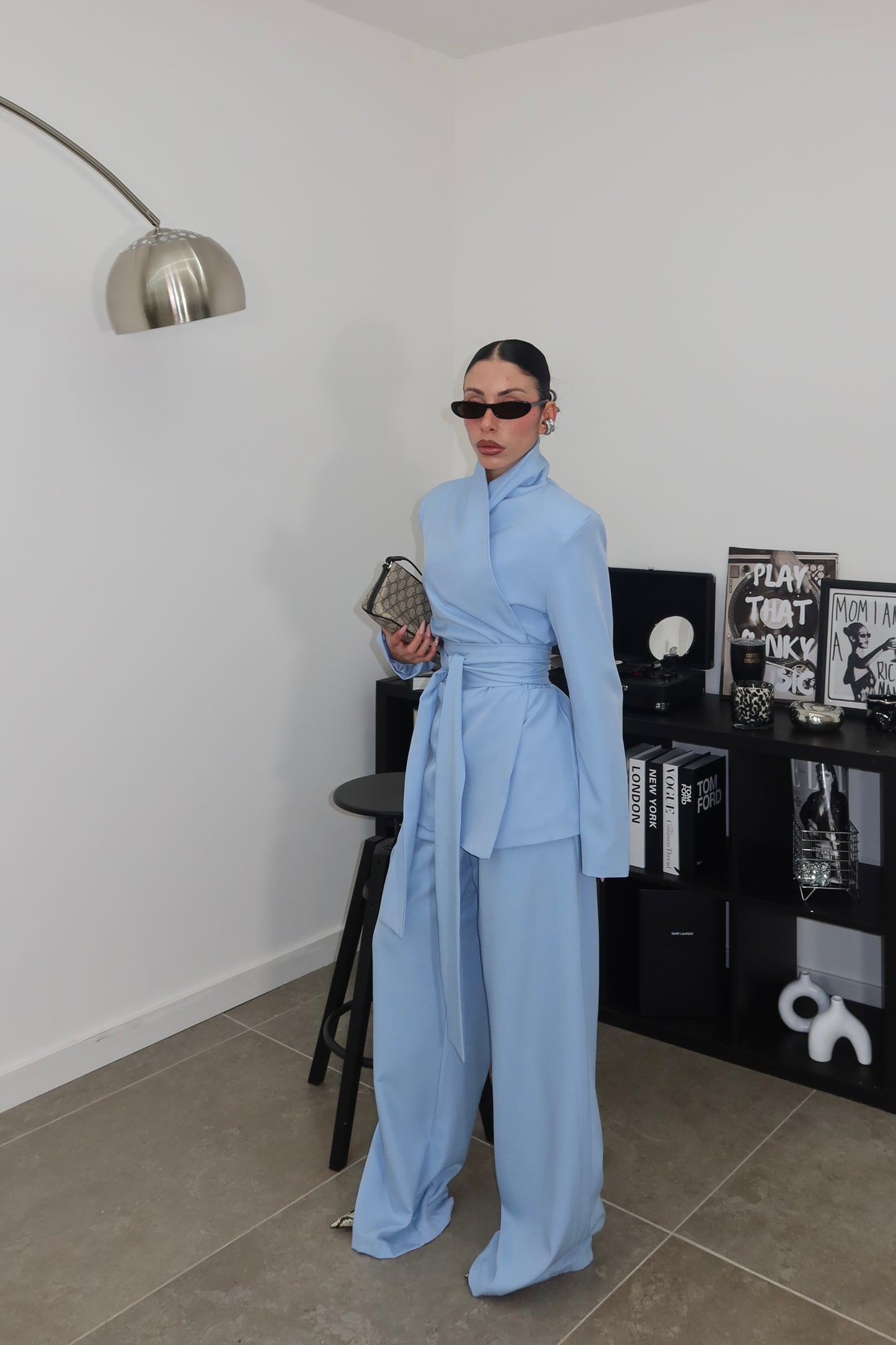 Tailleur KIMONO azzurro